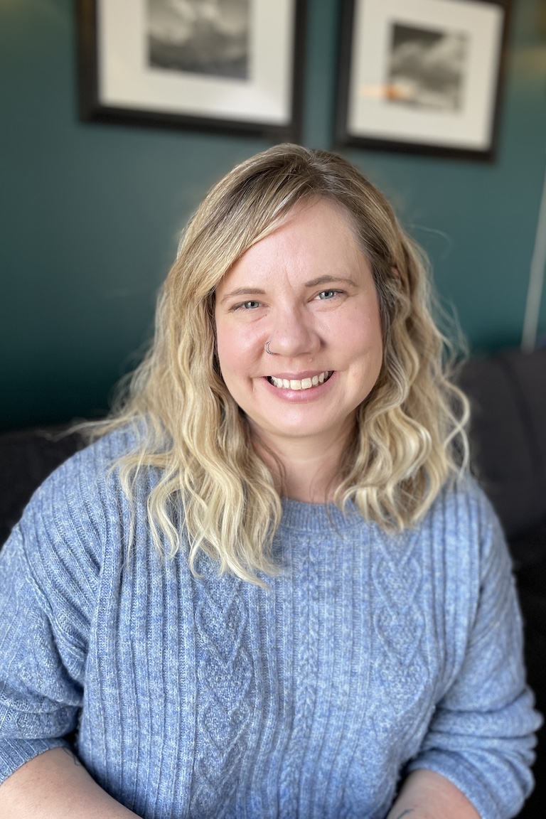 Maggi Edgar, MS, PCLC